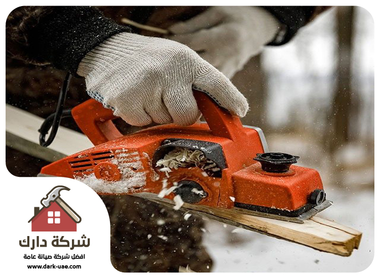 نجار شاطر في كلباء